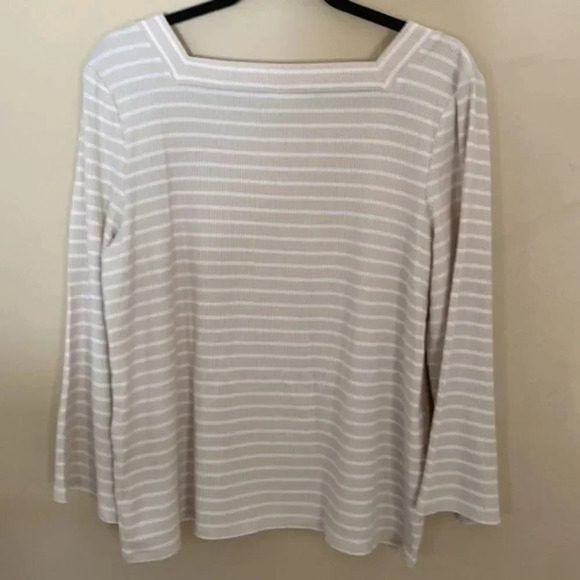 Chico’s women top - Picture 5 of 8